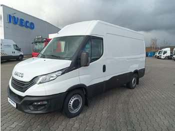 Fourgon utilitaire IVECO Daily 35s16