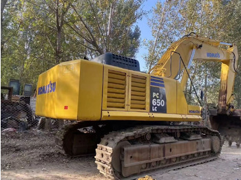 Pelle sur chenille KOMATSU