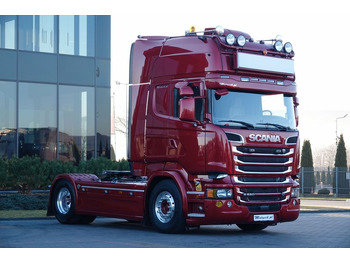 Tracteur routier SCANIA R 580