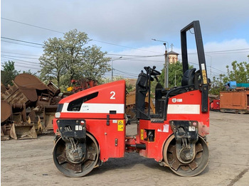 Rouleau compresseur JCB VMT 260: photos 3