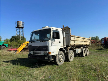 Camion benne VOLVO FL10