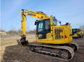 Pelle sur chenille KOMATSU PC138