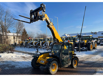 Chariot télescopique JCB