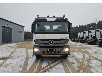 Camion ampliroll MERCEDES-BENZ Actros 4144