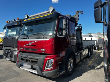 Camion plateau VOLVO FMX 450