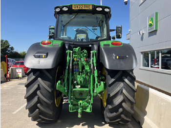 Tracteur agricole neuf John Deere 6215R: photos 4