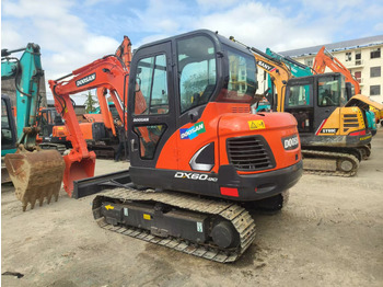 Pelle DOOSAN DX60