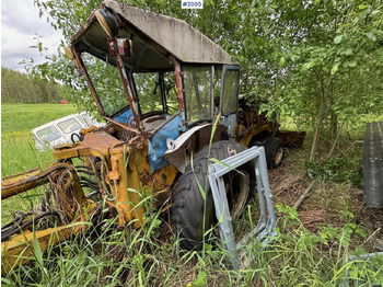 Tracteur agricole 1977 Ford 5000 w/Hymas 4 digger: photos 3