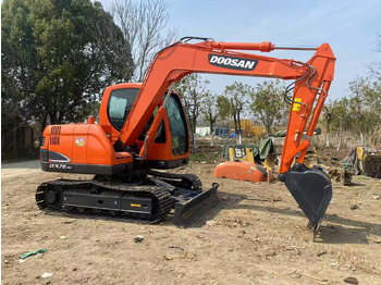 Mini pelle DOOSAN DX75-9C: photos 2