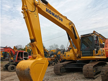 Pelle sur chenille KOMATSU PC210