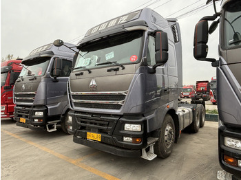 Tracteur routier SINOTRUK HOWO