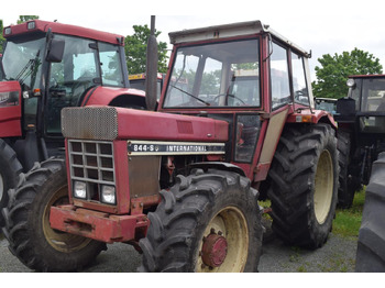 Tracteur agricole CASE IH