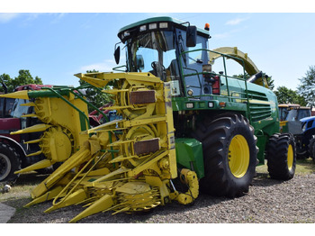 Ensileuse JOHN DEERE 7400