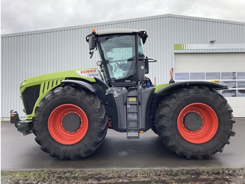 Tracteur agricole CLAAS Xerion 5000