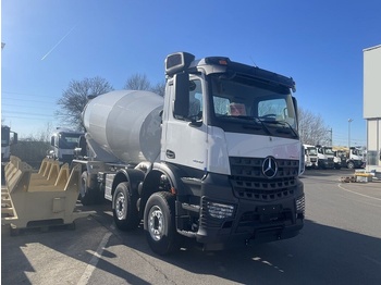 Camion malaxeur LIEBHERR