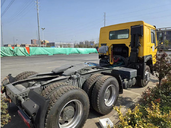 Tracteur routier SINOTRUK HOWO