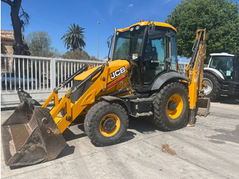 Tractopelle JCB 3CX