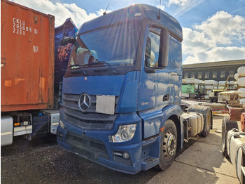 Tracteur routier MERCEDES-BENZ Actros 1843