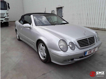 Voiture MERCEDES-BENZ