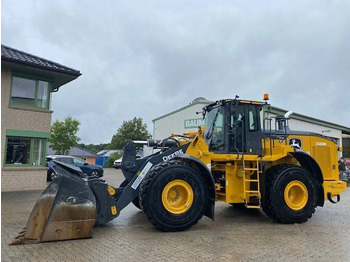 Chargeuse sur pneus JOHN DEERE