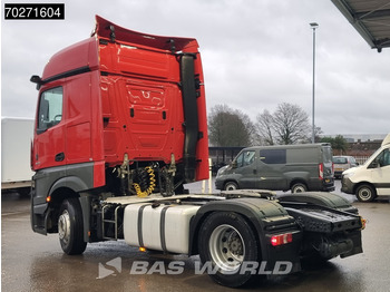 Tracteur routier Mercedes-Benz Actros 1845 Actros 4X2 BigSpace 2x Tanks MirrorCam: photos 3