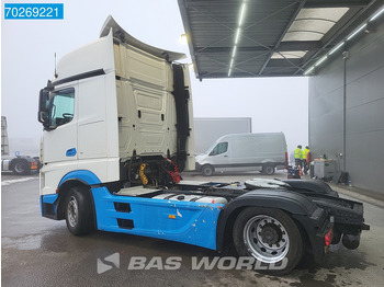 Tracteur routier Mercedes-Benz Actros 1845 Actros 4X2 NL-Truck Mega Retarder 2x Tanks Hebesattel EEV GigaSpace: photos 3