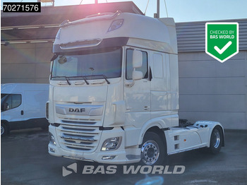 Tracteur routier DAF XF 530