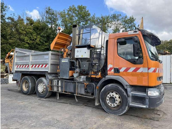 Travaux routiers RENAULT Premium 300