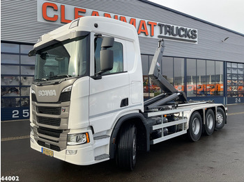 Camion ampliroll SCANIA R 460