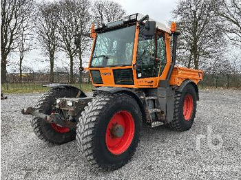 Tracteur agricole FENDT