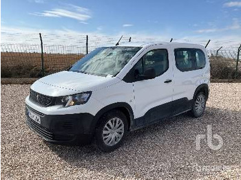 Voiture PEUGEOT