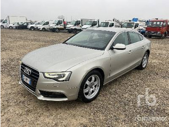 Voiture AUDI