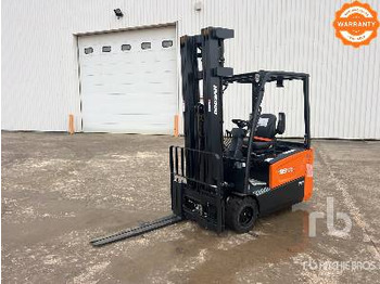 Chariot élévateur électrique DOOSAN