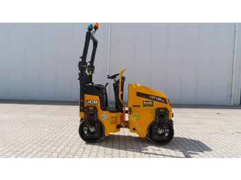 Rouleau compresseur JCB