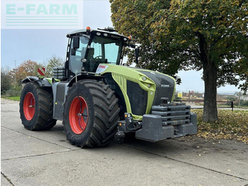 Tracteur agricole CLAAS Xerion 5000