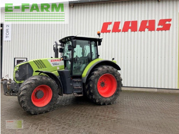 Tracteur agricole CLAAS Arion 640