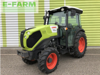 Tracteur agricole CLAAS Nexos 220