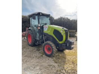 Tracteur agricole CLAAS Nexos