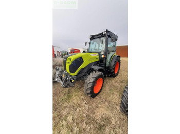 Tracteur agricole CLAAS Nexos