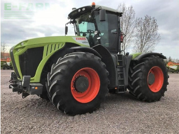 Tracteur agricole CLAAS Xerion 5000