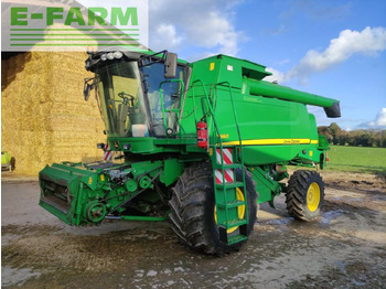 Moissonneuse-batteuse JOHN DEERE T660