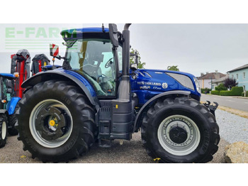 Tracteur agricole NEW HOLLAND T7