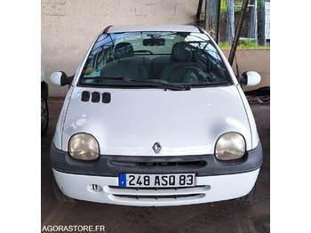 Voiture RENAULT