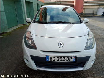 Voiture RENAULT