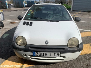 Voiture RENAULT