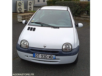 Voiture RENAULT