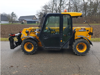 Chariot télescopique JCB