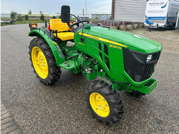 Micro tracteur John Deere 3028 EN: photos 2