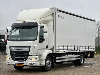 Camion à rideaux coulissants DAF LF 260