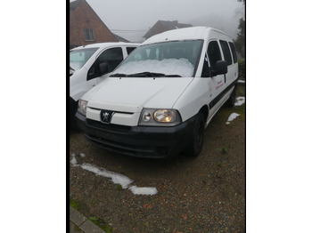 Voiture PEUGEOT